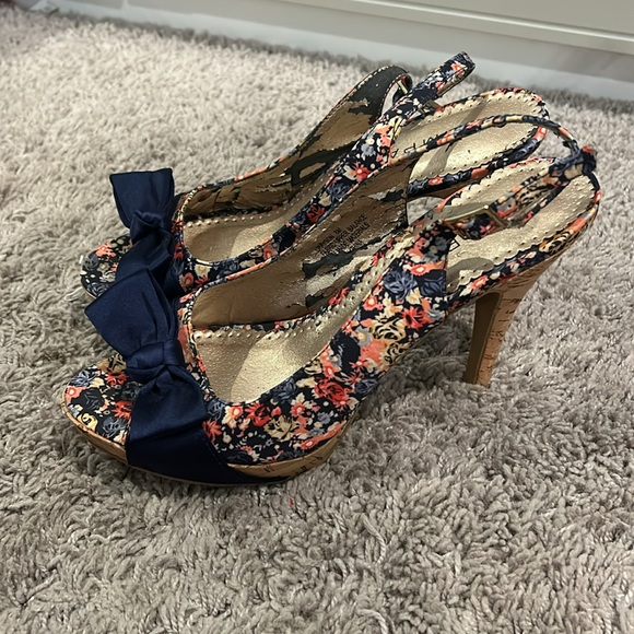 Rampage Brand Heels - Picture 3 of 3